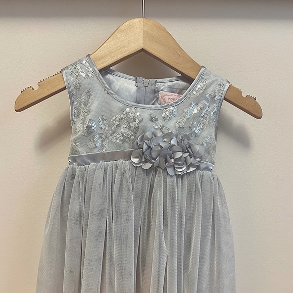 Popatu dress for the little Princess. Size.18 mos. - Picture 2 of 7